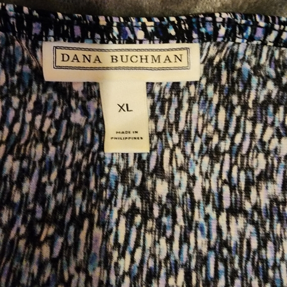 Top - Picture 2 of 5